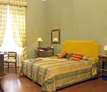 Domus Livia Pensión 3*